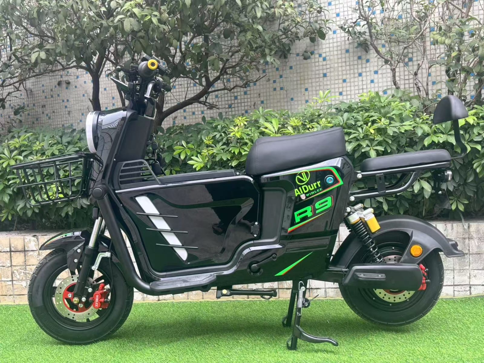 دراجة R9 صندوق